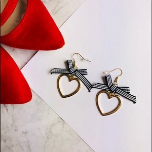 New! Bow & Heart Gold Drop Earrings Black White.